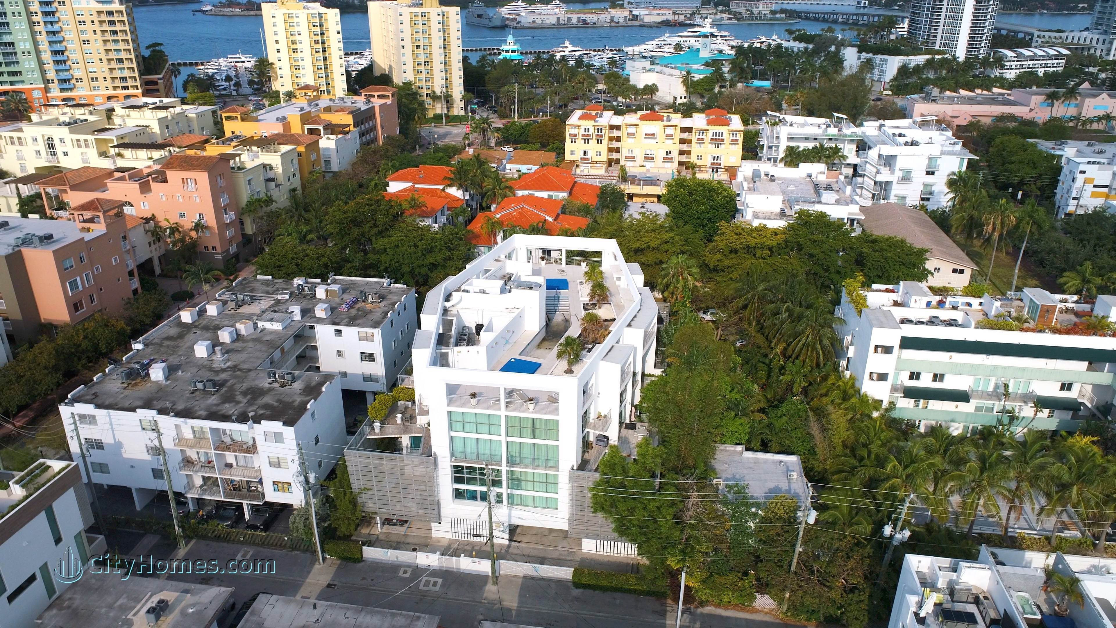 ILONA LOFTS edificio en 221 Jefferson Ave, South of Fifth, Miami Beach, FL 33139