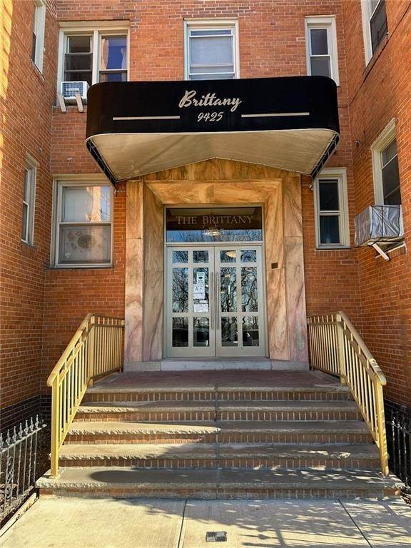Cooperative for Sale at Fort Hamilton, Brooklyn, NY 11209