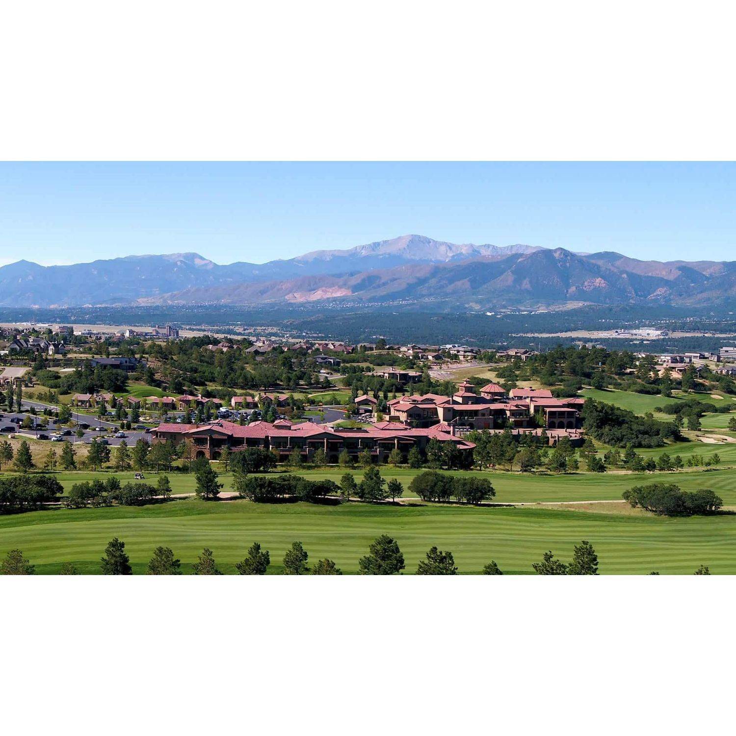 7. Flying Horse建於 2409 Parma Court, Colorado Springs, CO 80921