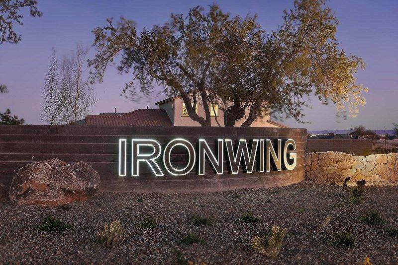 Ironwing at Windrose建于 19420 W San Juan Avenue, 利奇菲尔德帕克, AZ 85340