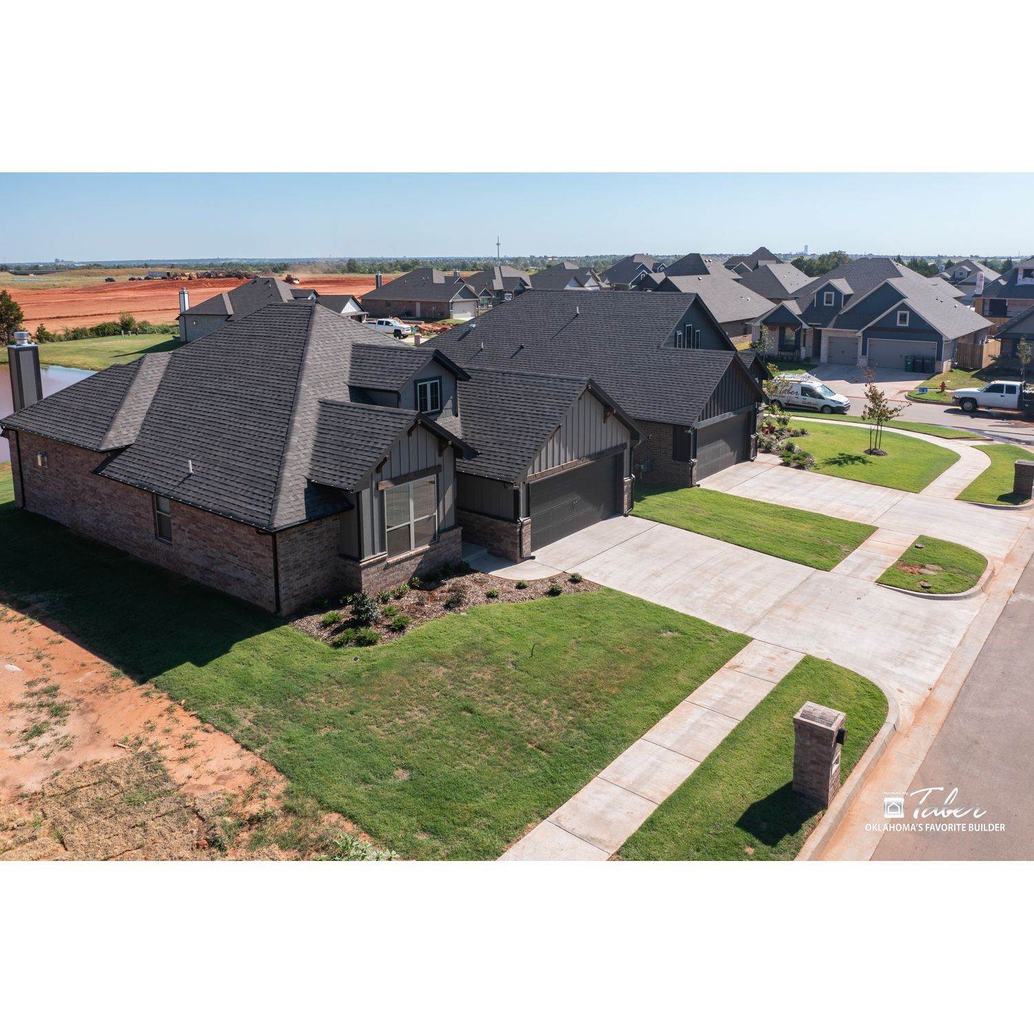 9. Canyons bâtiment à 10533 SW 52nd St, Mustang, OK 73064