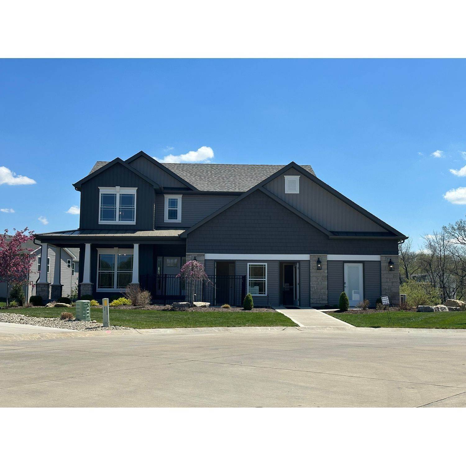 8. Majestic Lakes κτίριο σε 3 Hammerstone Ct, Moscow Mills, MO 63362