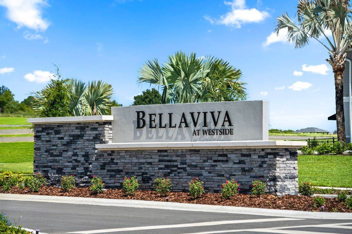 Bellaviva Townhomes at Westside building at Bella Citta Rd. And Barry Rd., Davenport, FL 33896