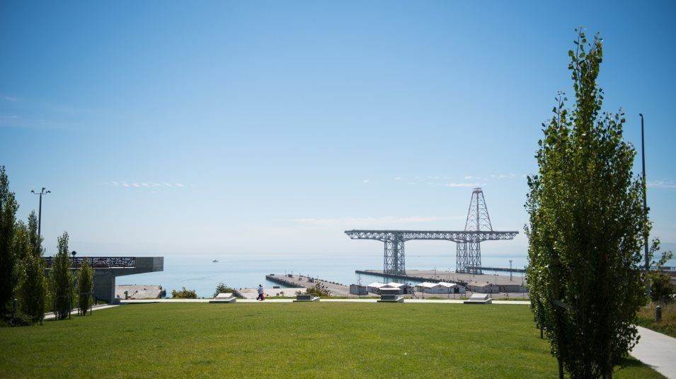 25. The San Francisco Shipyard - Landing byggnad vid 10 Innes Court, San Francisco, CA 94124