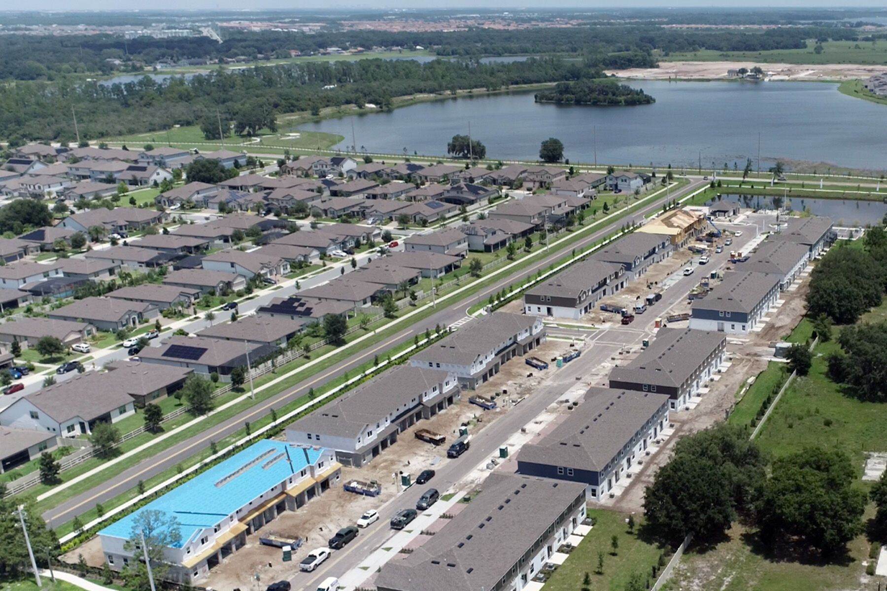 27. Towns at Narcoossee Commons bâtiment à 5601 Leon Tyson Road, St. Cloud, FL 34771