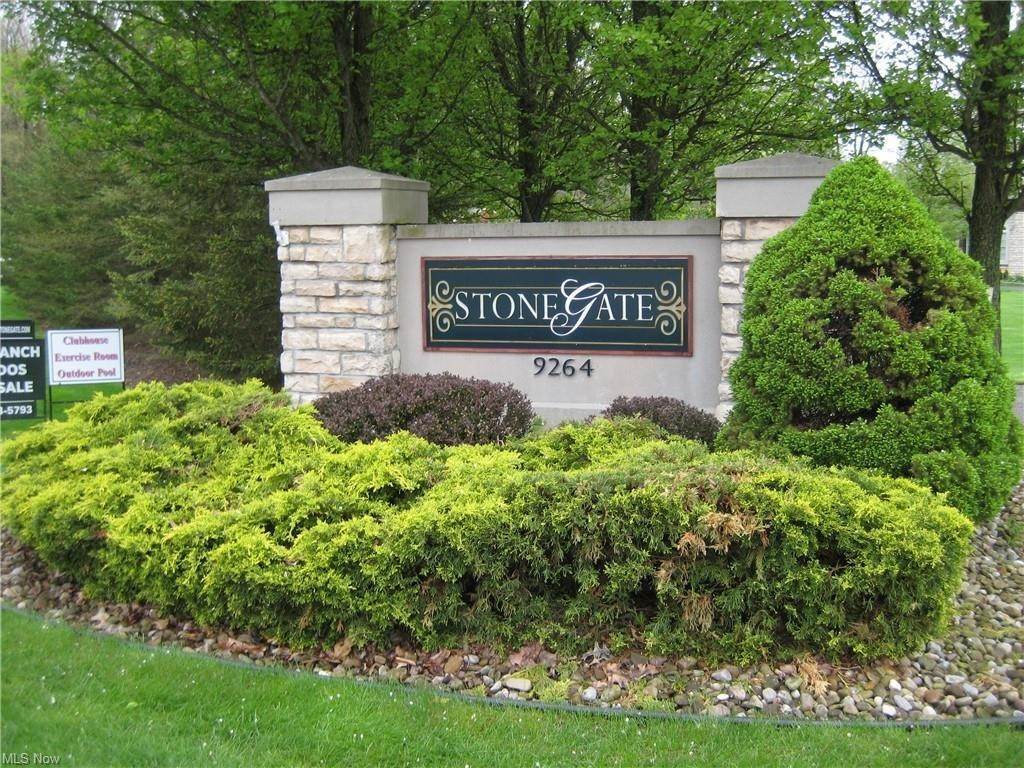 7. The Courtyards at Stonegate建于 9264 Sharrott Rd., Poland, OH 44514