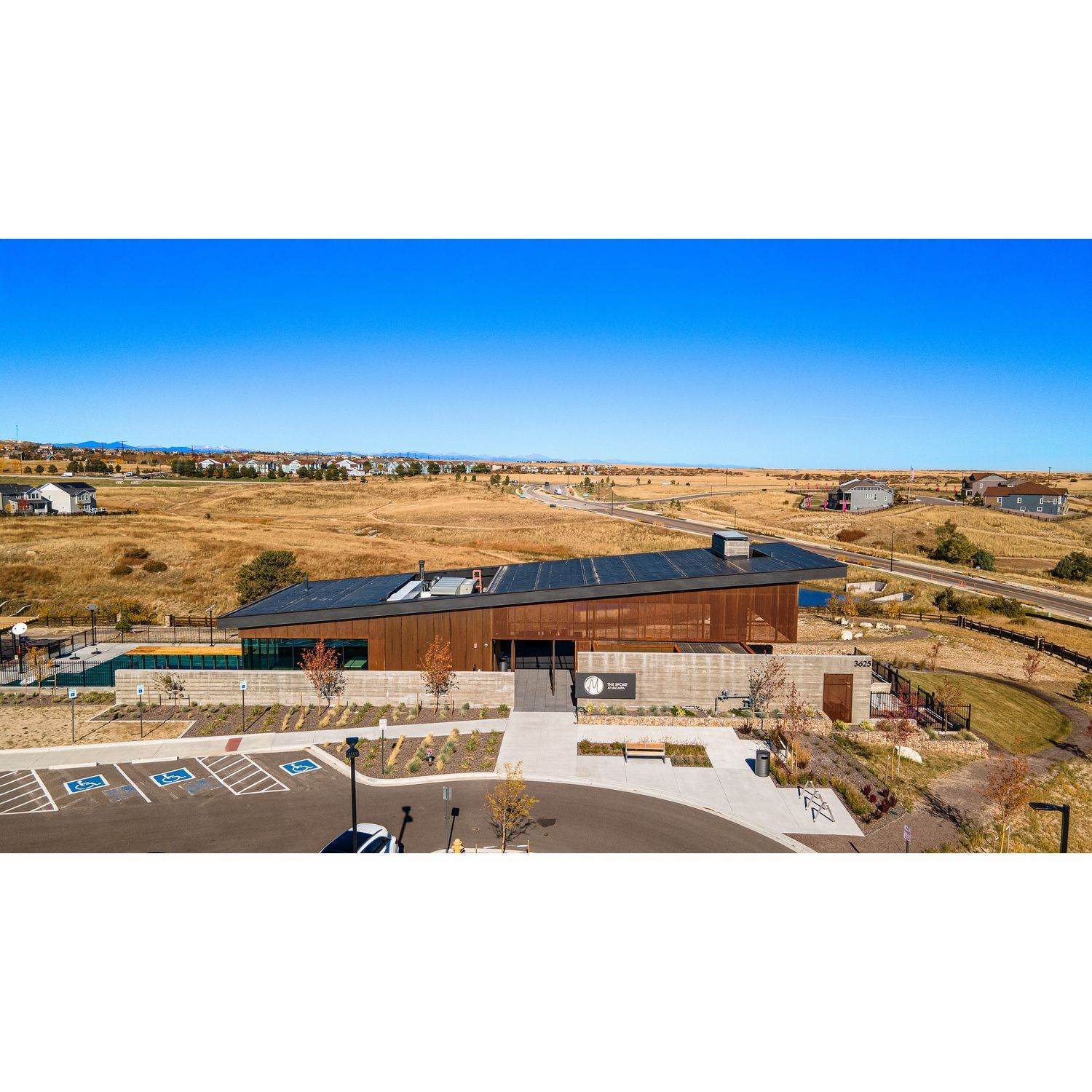 Macanta Expedition Collection建於 3947 Breakcamp Court, Castle Rock, CO 80108