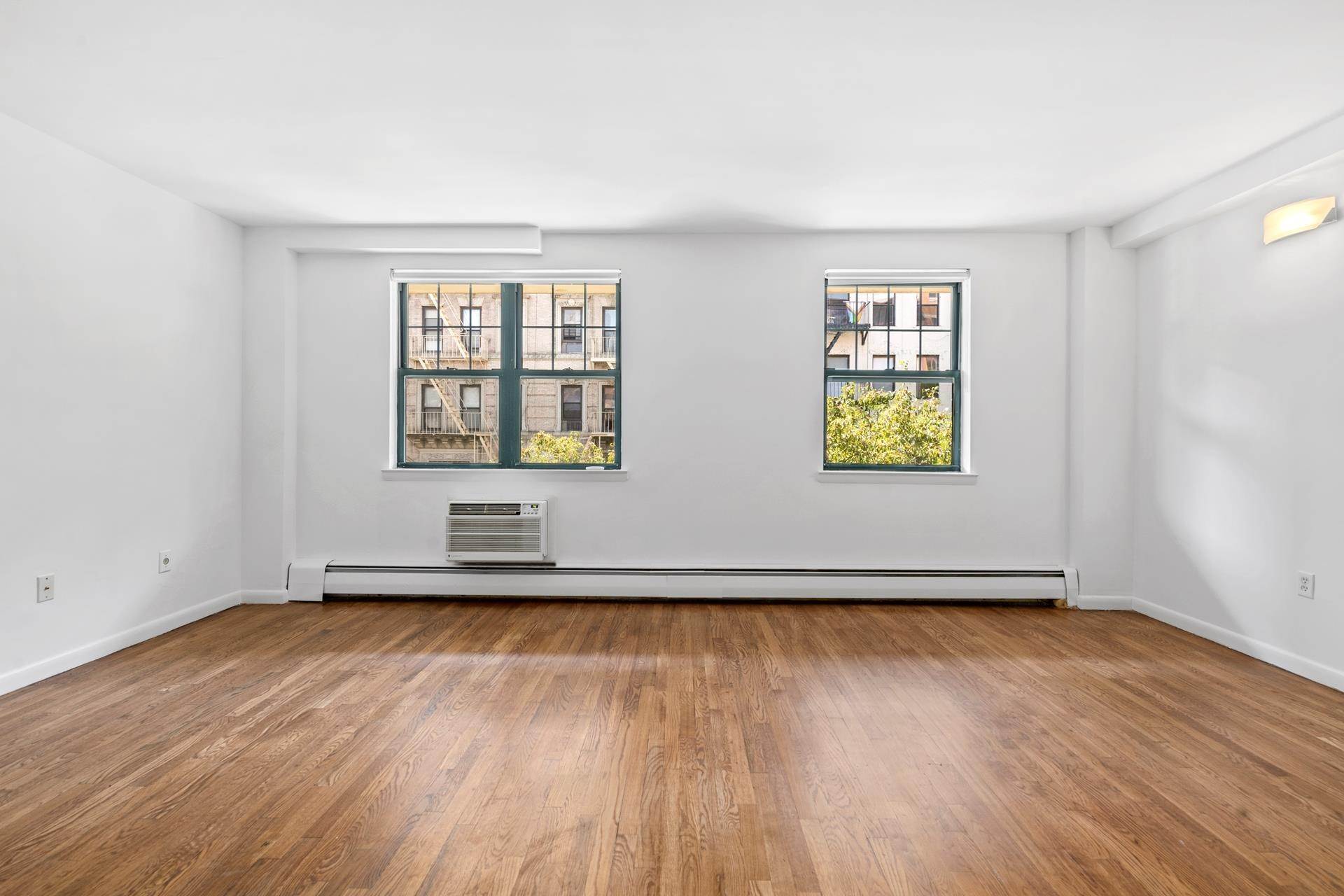 Condominium voor Verkoop op East Village, Manhattan, NY 10009
